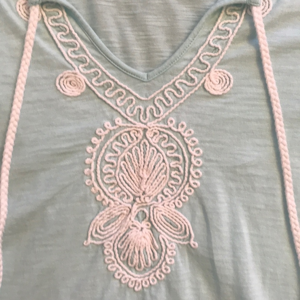 Lilly Pulitzer embroidered boho top - Picture 3 of 4